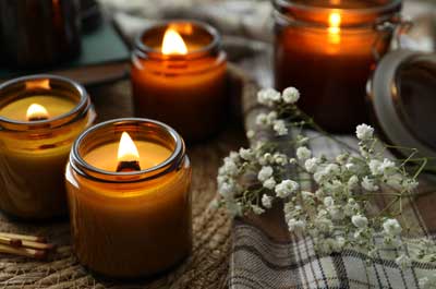 Our candle wax blends are formulated by Koster Keunen’s in-house chemists who understand the subtleties of manufacturing wax-based products.